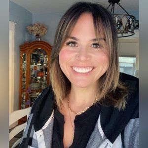 Meet your Posher, Lindsey